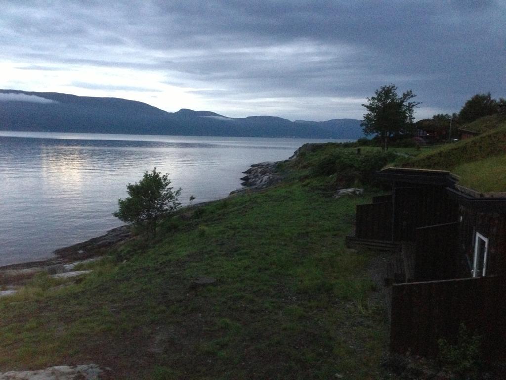 Brekkestranda Fjordhotel Brekke  Екстериор снимка