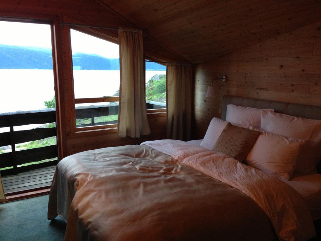 Brekkestranda Fjordhotel Brekke  Екстериор снимка