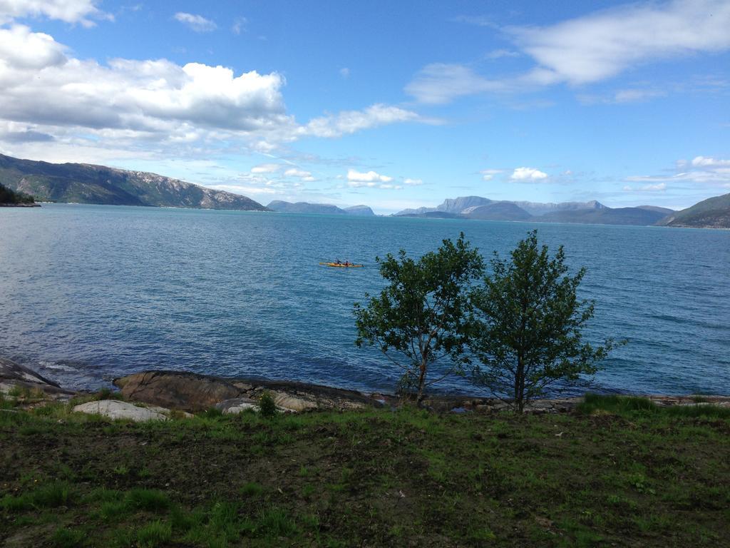 Brekkestranda Fjordhotel Brekke  Екстериор снимка