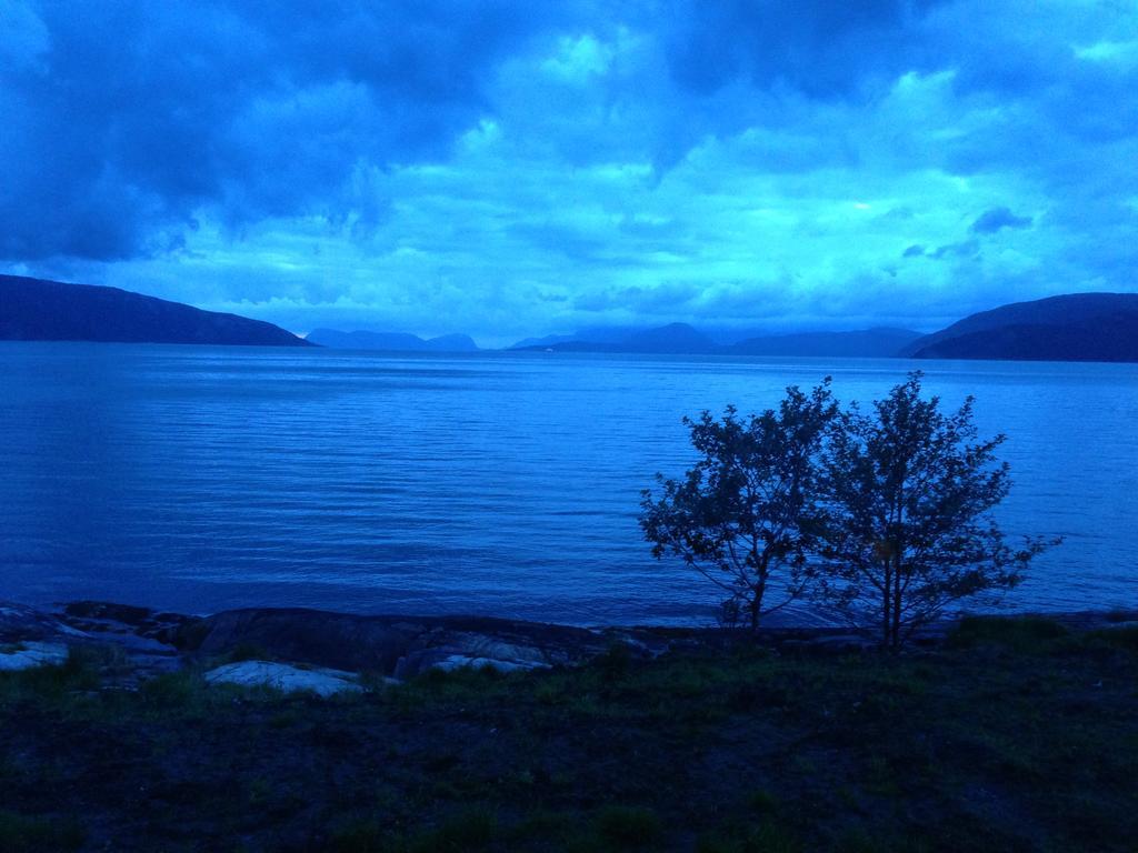Brekkestranda Fjordhotel Brekke  Екстериор снимка