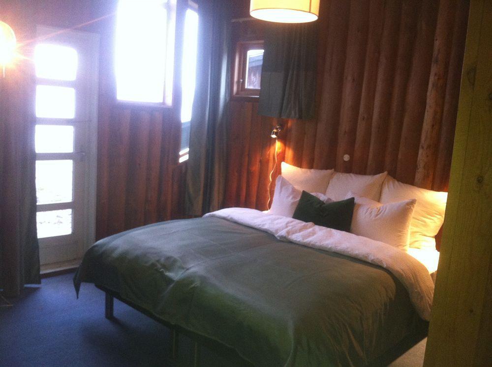 Brekkestranda Fjordhotel Brekke  Екстериор снимка