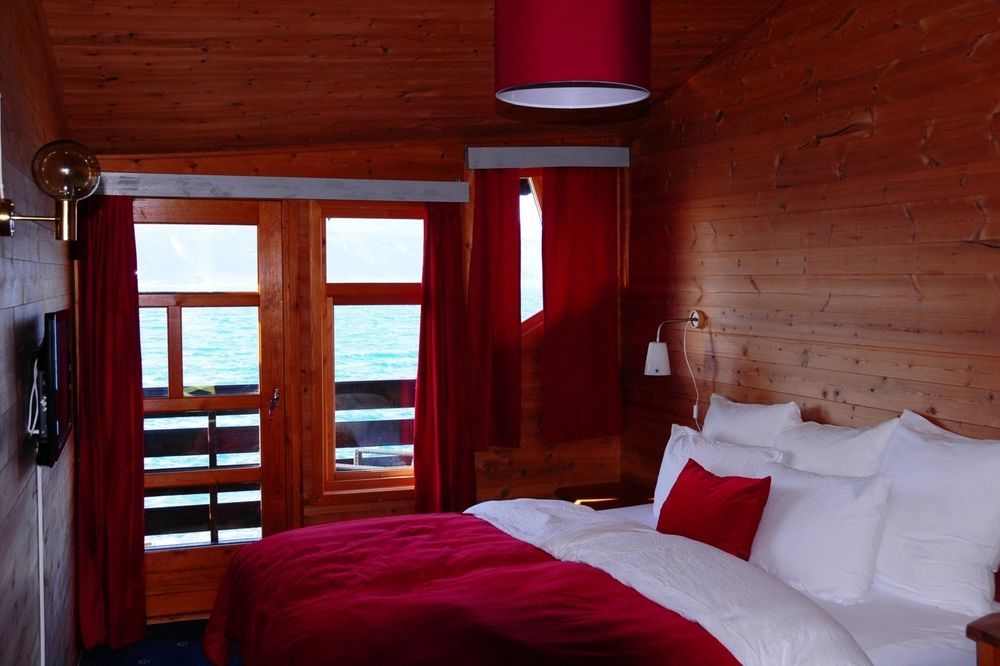 Brekkestranda Fjordhotel Brekke  Екстериор снимка